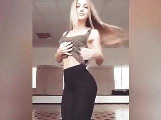 Heisse junge instagram Huren - eine Compilation mit jungen insta Girls