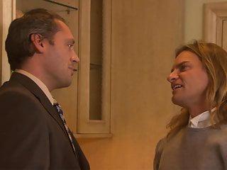 Heisses Pärchen treibt es in verschiedenen Positionen