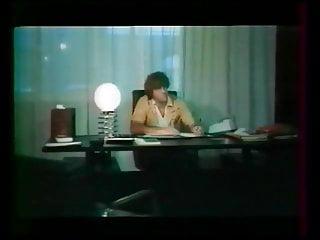 Klassische Französin hat fremit Sex zu dritt