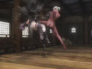 Kusanagi auf dem Bett vor der Kamera