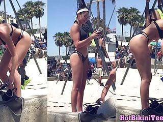 Versteckte Kamera filmt sexy Mädchen am Strand