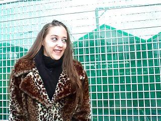 Die alten Weiber wollen den Schwanz ihres Freundes in der Fotze - deutscher Amateursex mit reifen Frauen und ihren Freunden